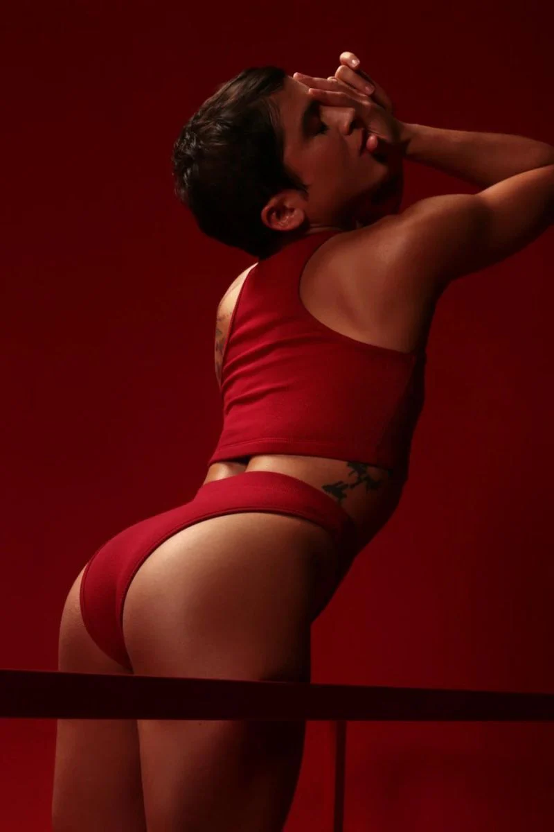 Rolling KI Halter Top - Ribbed Cherry - Image 2